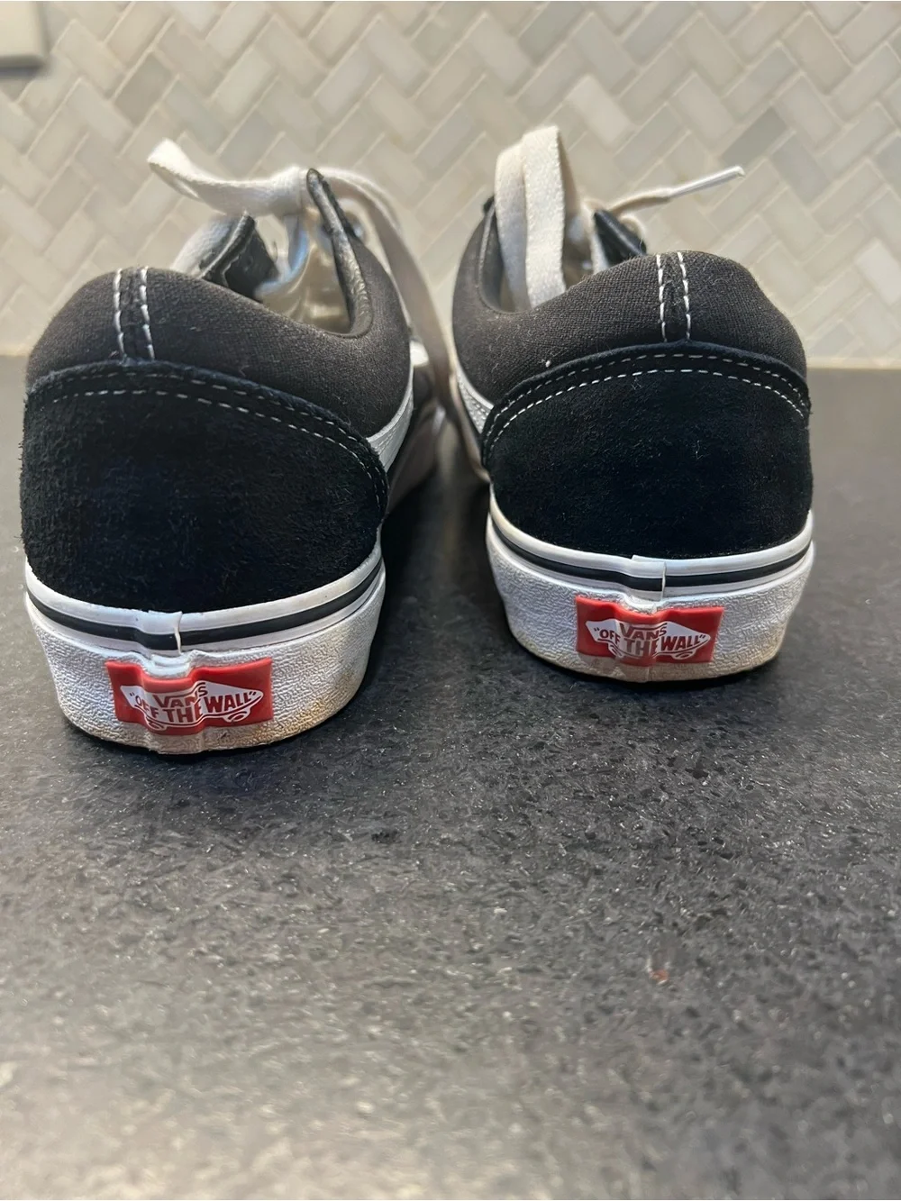Vans men’s women’s